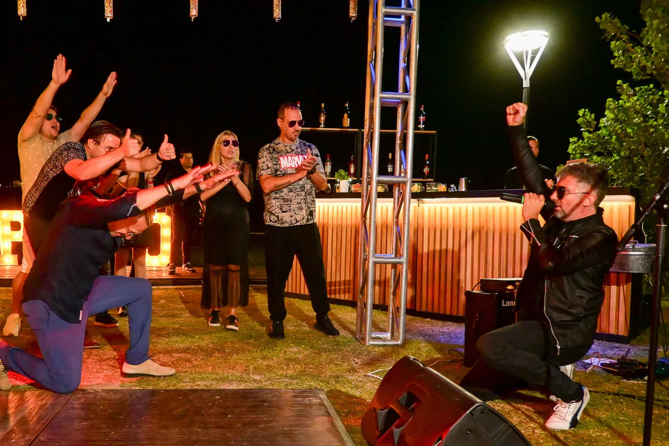 Innuendo Tributo a Queen Evento Privado