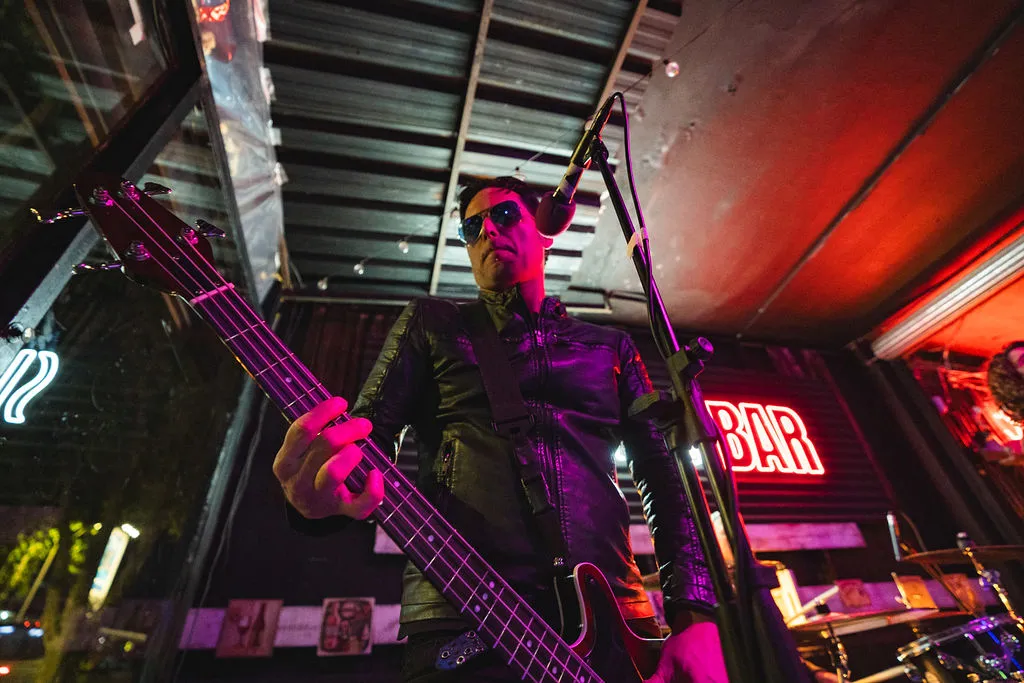 Innuendo Tributo a Queen Submarino Peral - Montevideo Uruguay