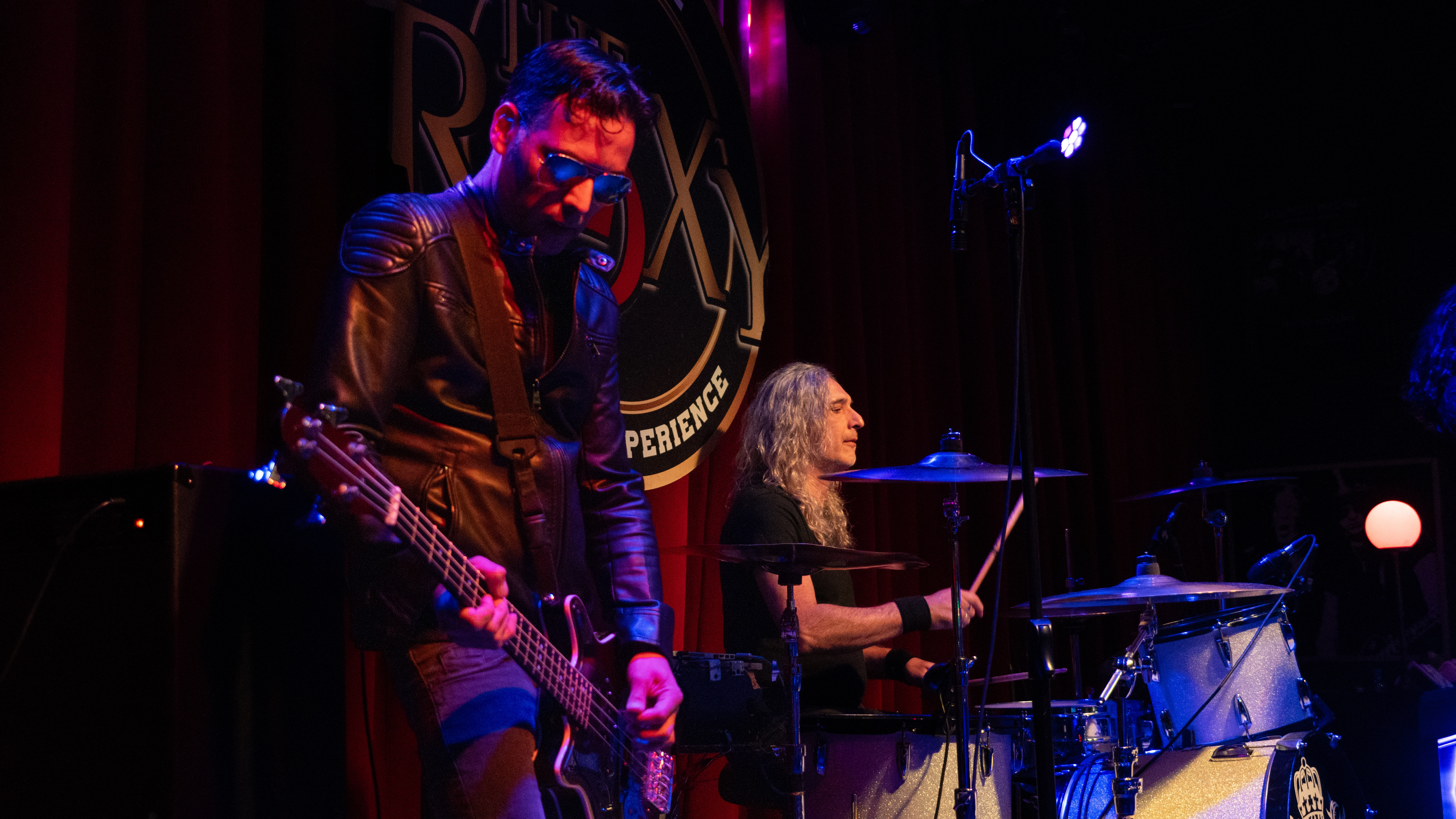 Innuendo Tributo a Queen The Roxy Bar Grill . Fash Gordon