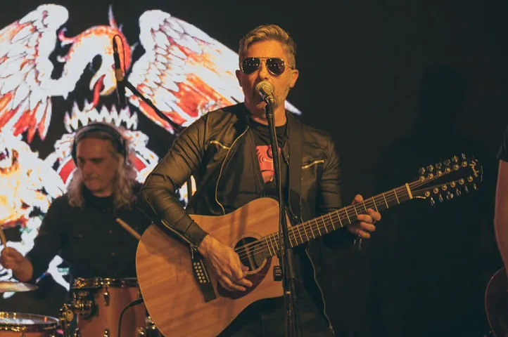 Innuendo Tributo a Queen Evento Privado